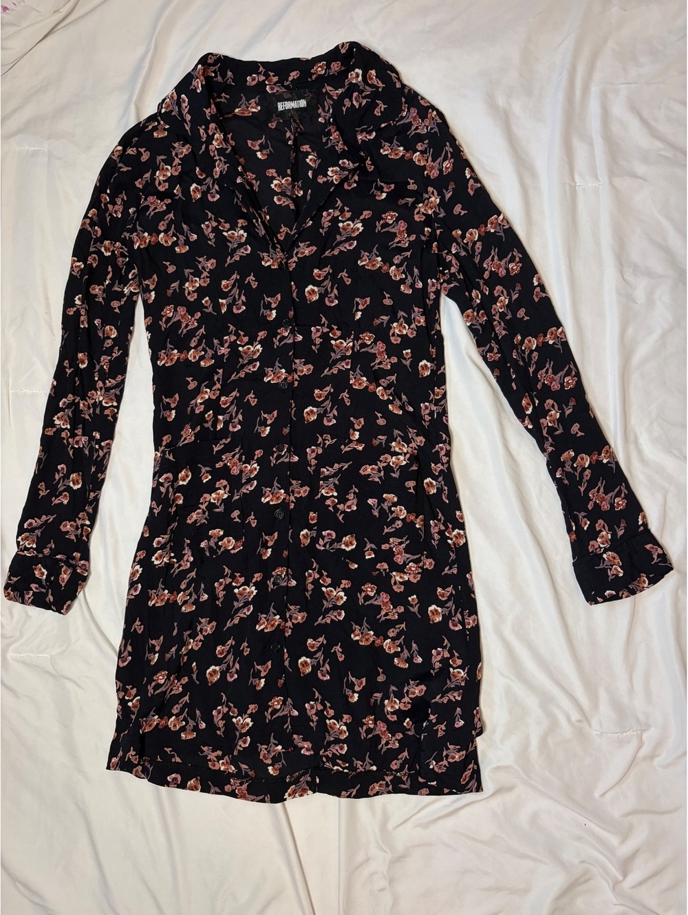 Reformation vintage ins Black Floral Button Front Shirt Dress Size 4 Long Sleeve